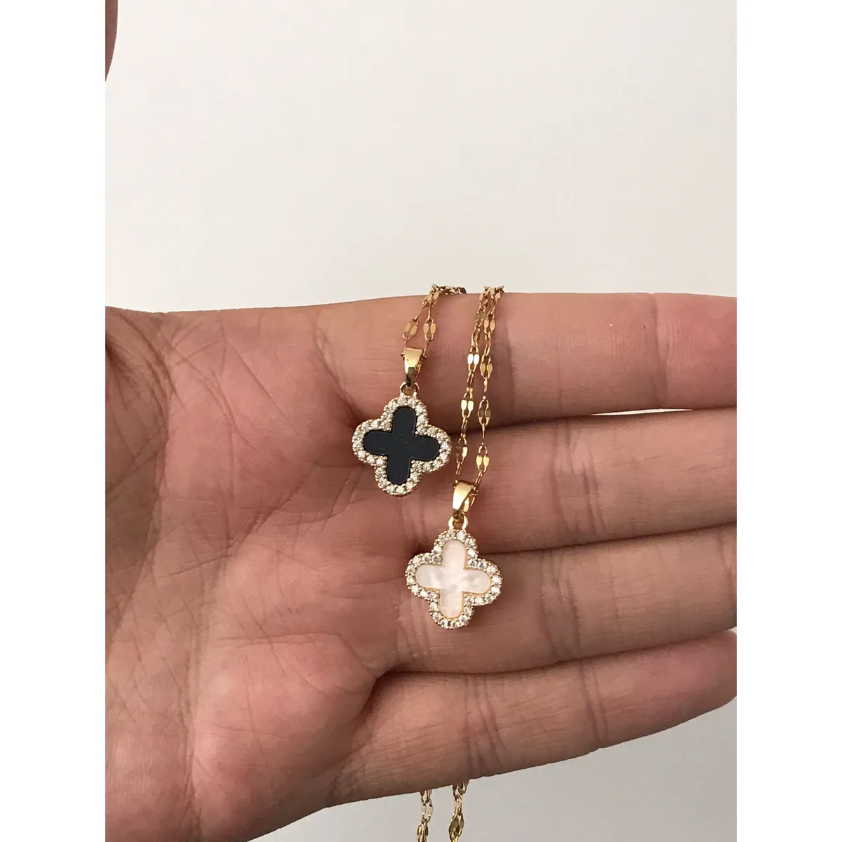 Collar Trébol Baño De Oro Con Dije Y Cristales - Imagen 3